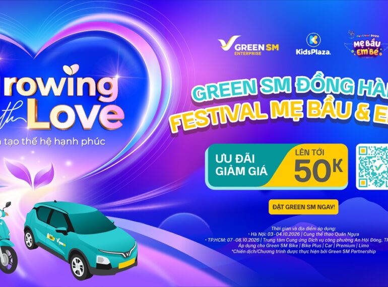 Green SM cùng mẹ, đưa bé vui trọn hành trình